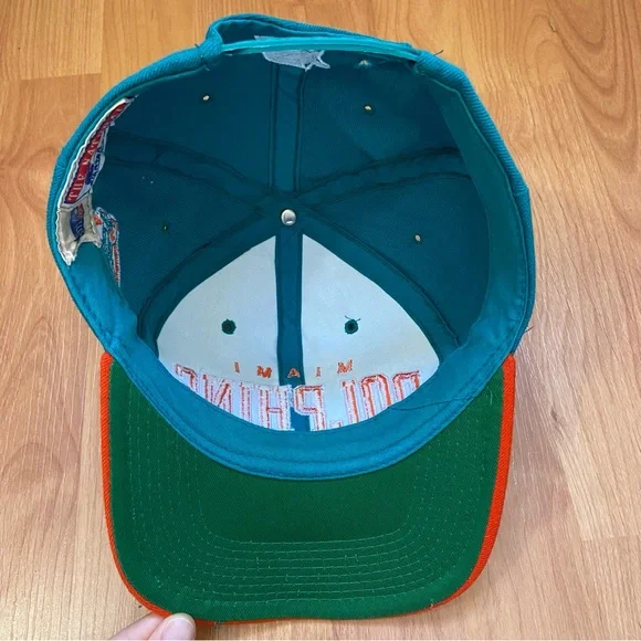 Vintage Starter Men’s Miami Dolphins Distressed Multi Logo Snap Back Hat